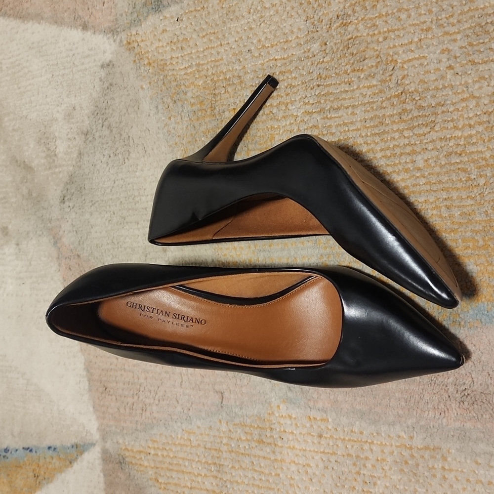 Black 4 inch Pumps